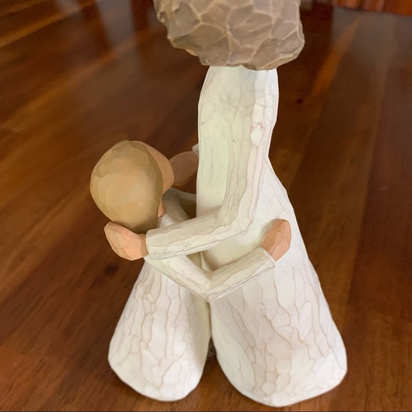 Willow Tree Figurine - Picture 3 of 4